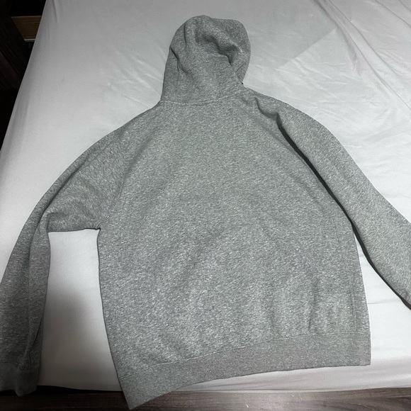 Grey Nike hoodie. Men’s medium - Picture 4 of 4